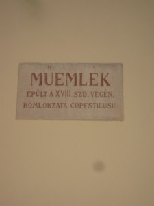 Muemlek plaque (photo courtesy of Gabriel Loiacono)